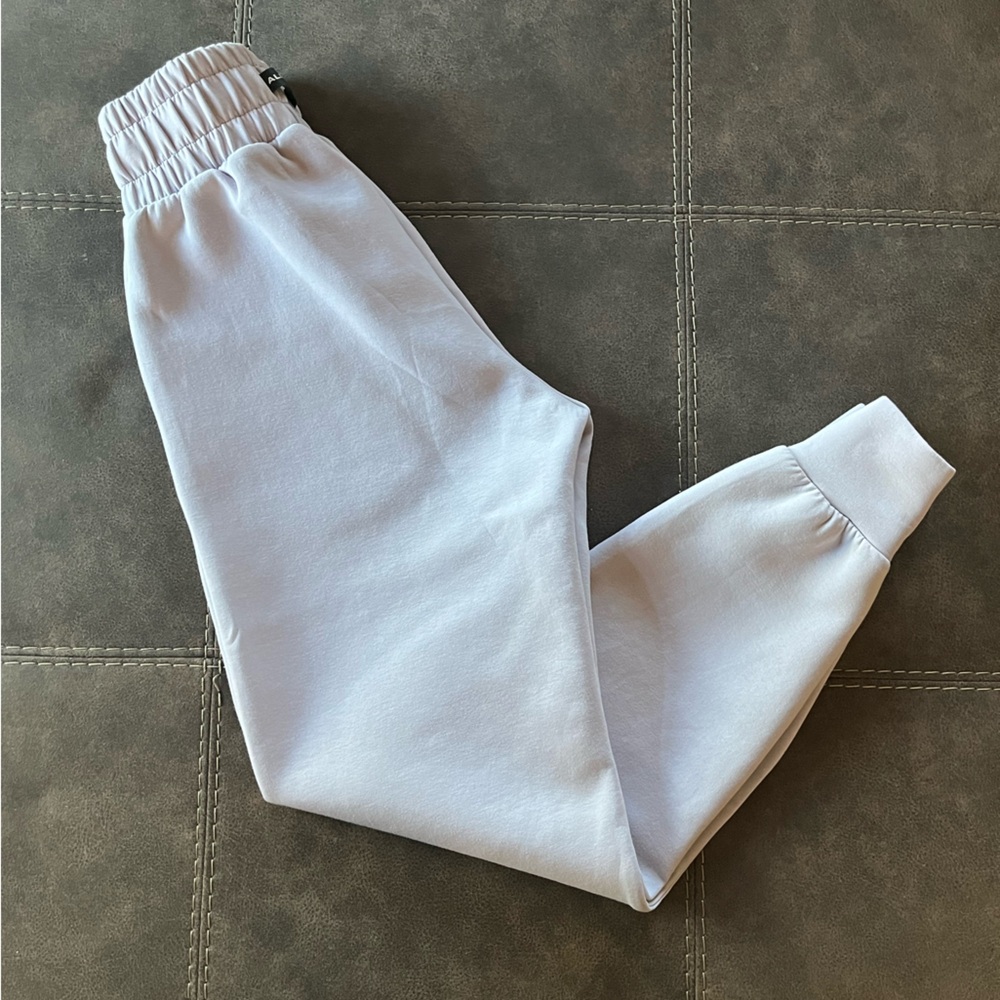 Alphalete Women's Lavender Joggers